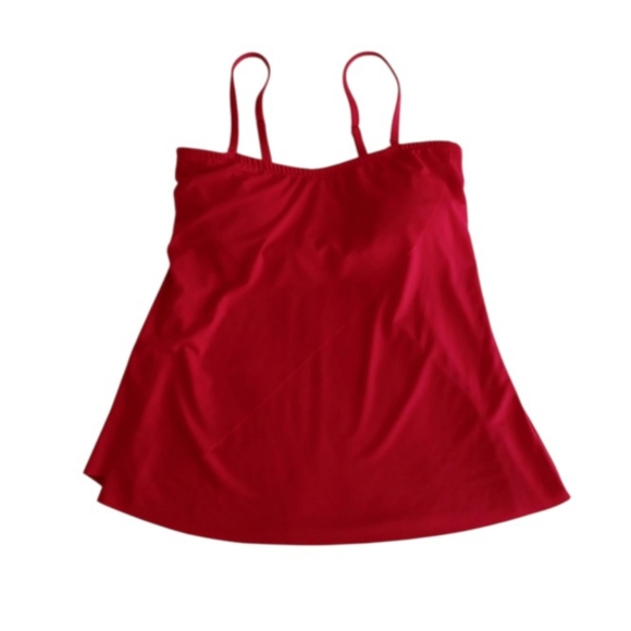 VENUS Other - Venus Classic Bandeau Red Tankini Top, Size 6